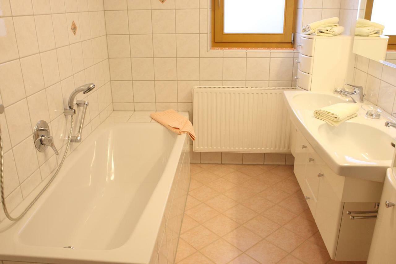 Haflingerhof Aparthotel Fiss Bagian luar foto